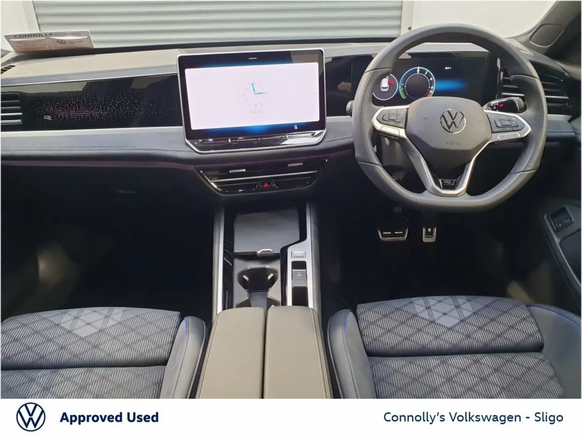 Volkswagen Passat RLINE 1.5TSI PHEV 204BHP - Image 4