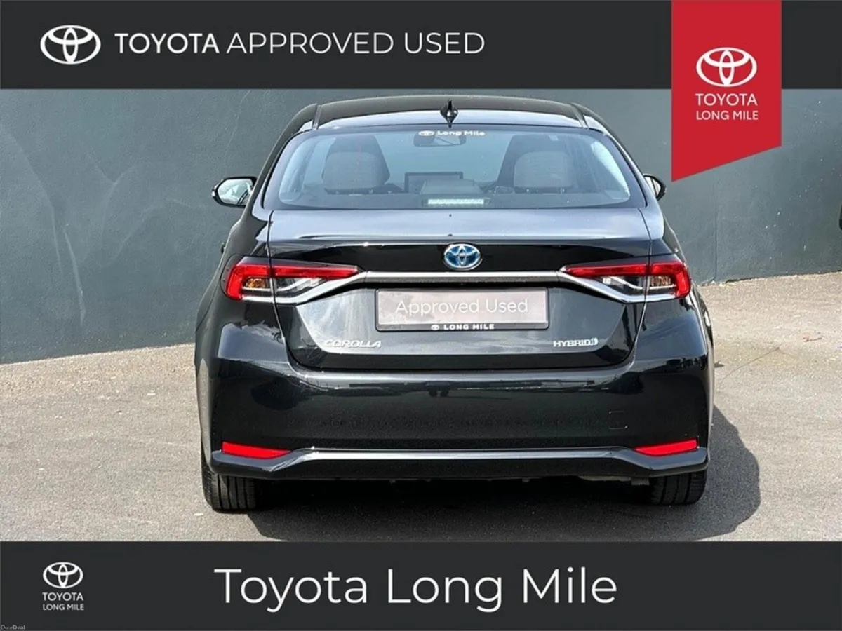Toyota Corolla 1.8 Hybrid Luna 4dr - Image 4
