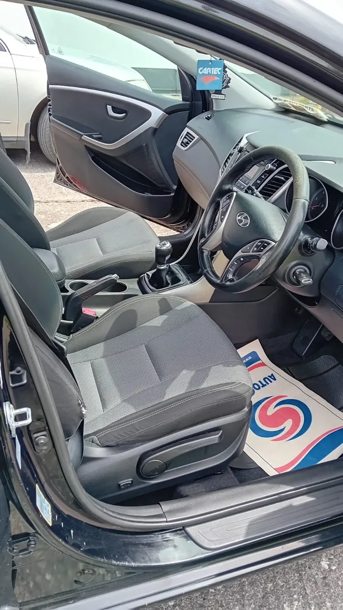 Hyundai i30 2016 - Image 2