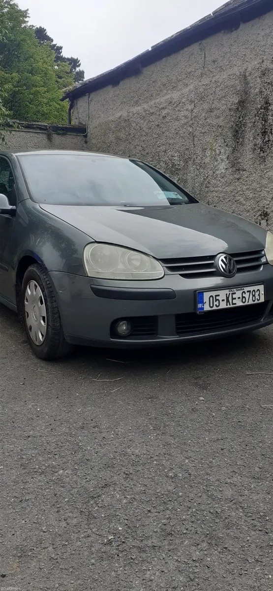 Volkswagen Golf 2005 - Image 2