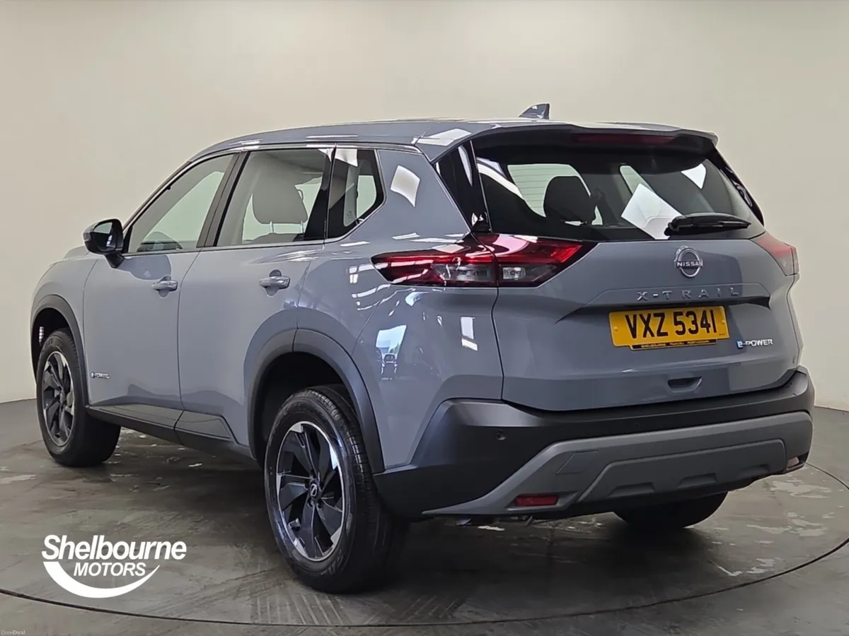 Nissan X-Trail Station Wagon Acenta Premium - Image 2