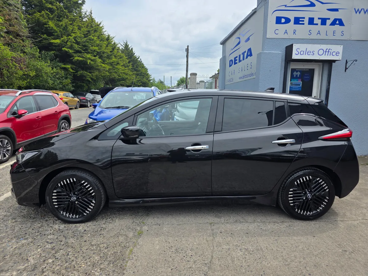 2023 NISSAN LEAF N-CONNECTA 40kwh FULLY ELECTRIC - Image 3