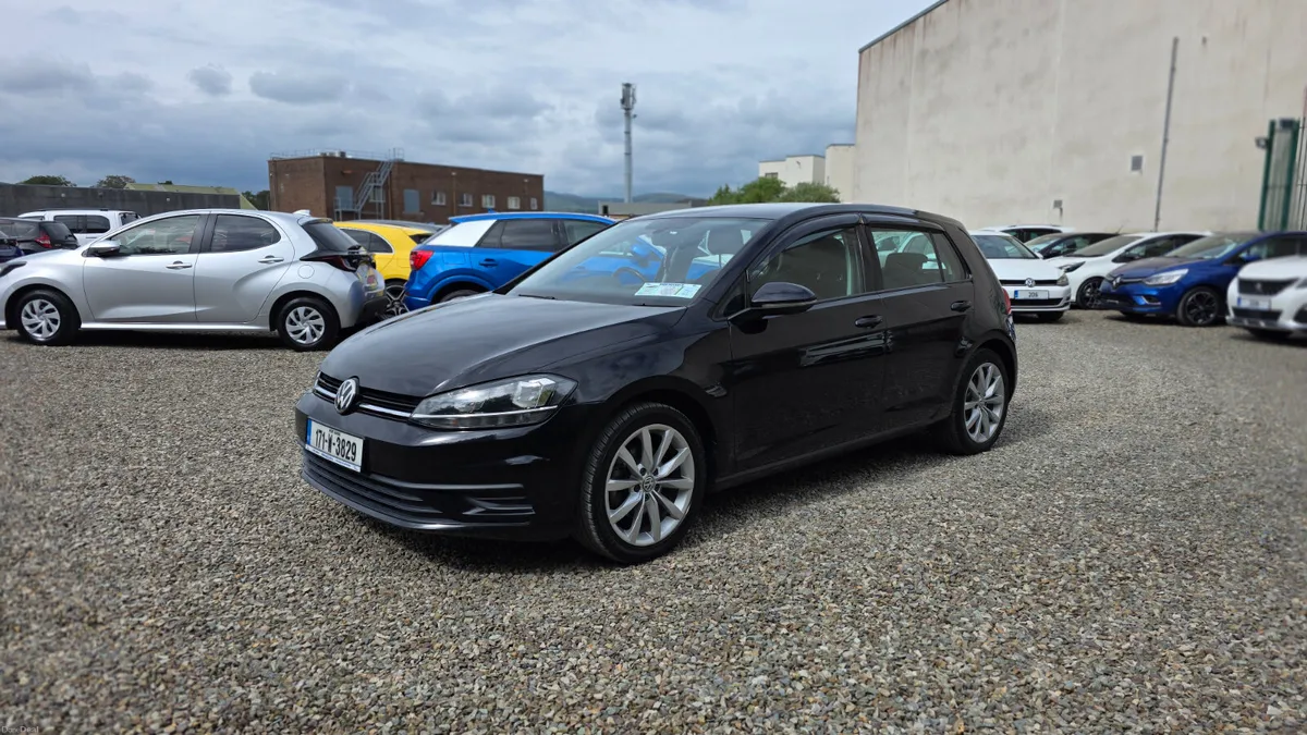 2017 Volkswagen Golf Automatic - Image 4
