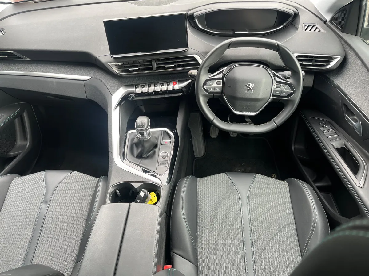 Peugeot 3008 2022 - Image 6
