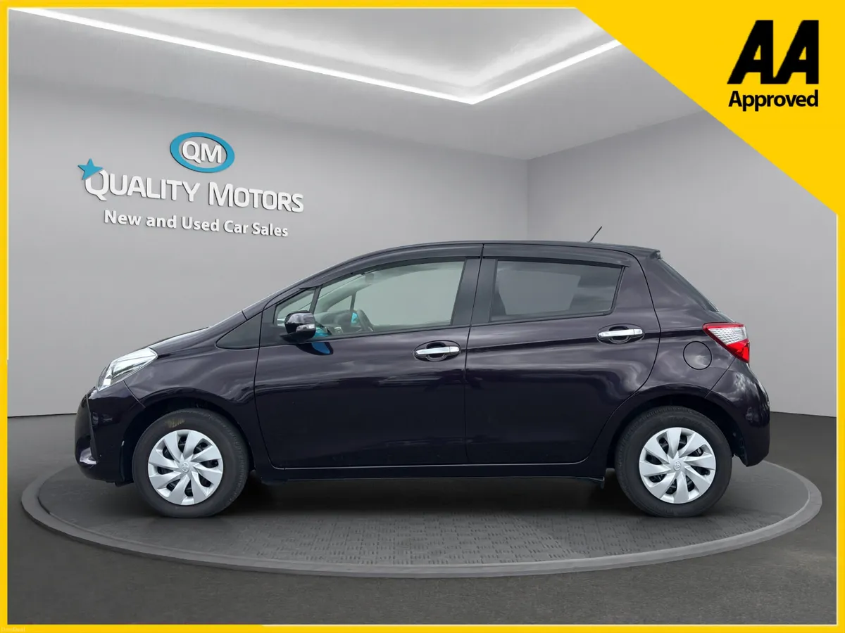2018 TOYOTA VITZ SUPER LOW MILEAGE (S71) - Image 4