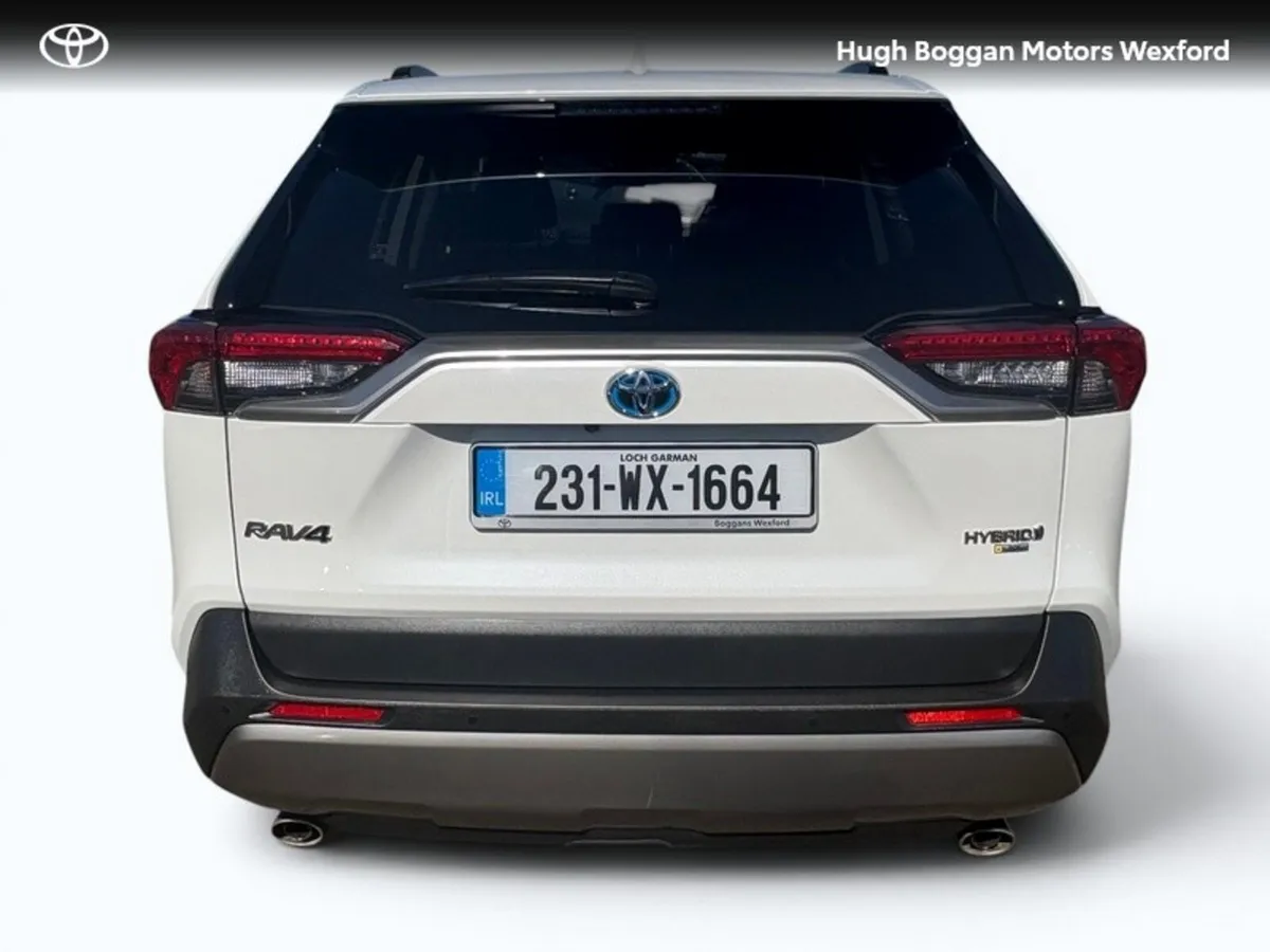 Toyota RAV4 PEARLESCENT WHITE HYBRID SOL AUTOMATIC - Image 4