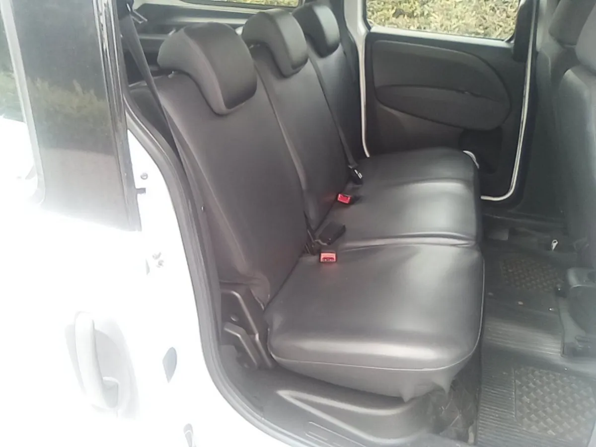 Fiat Doblo 2016 wheelchair. Accessable spotless - Image 2