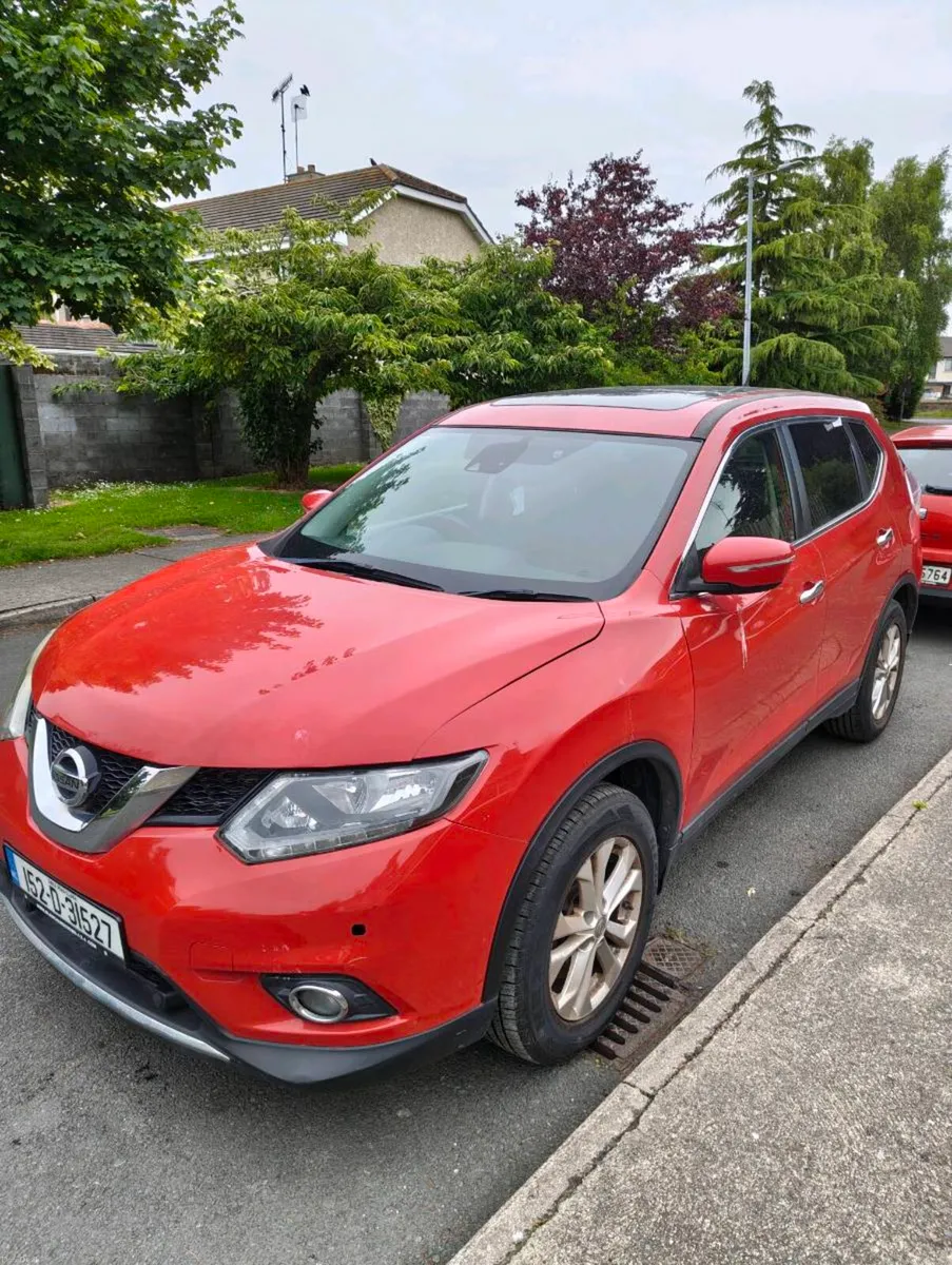 152 Nissan X-Trail 7-seater automatic - Image 1