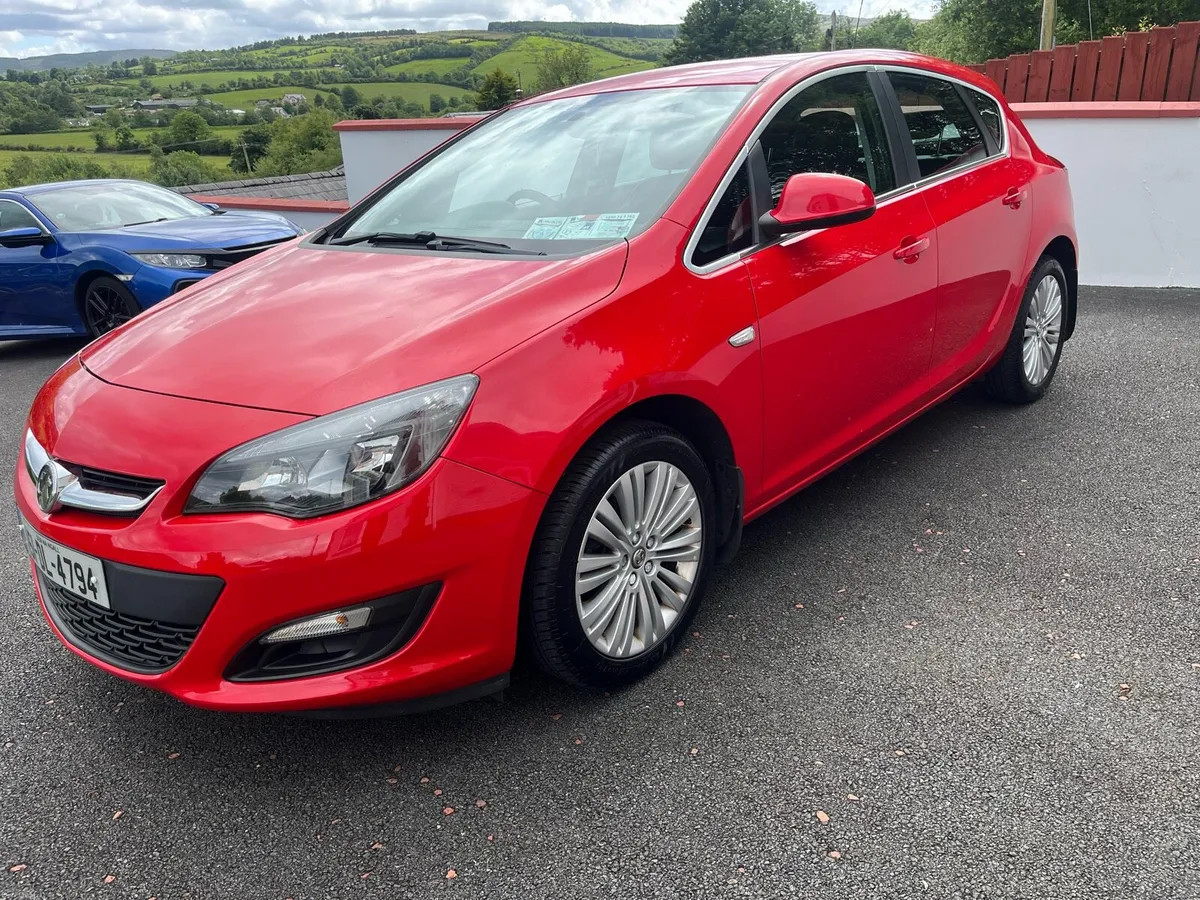 2015 Vauxhall Astra 1.4 vvti excite - Image 2