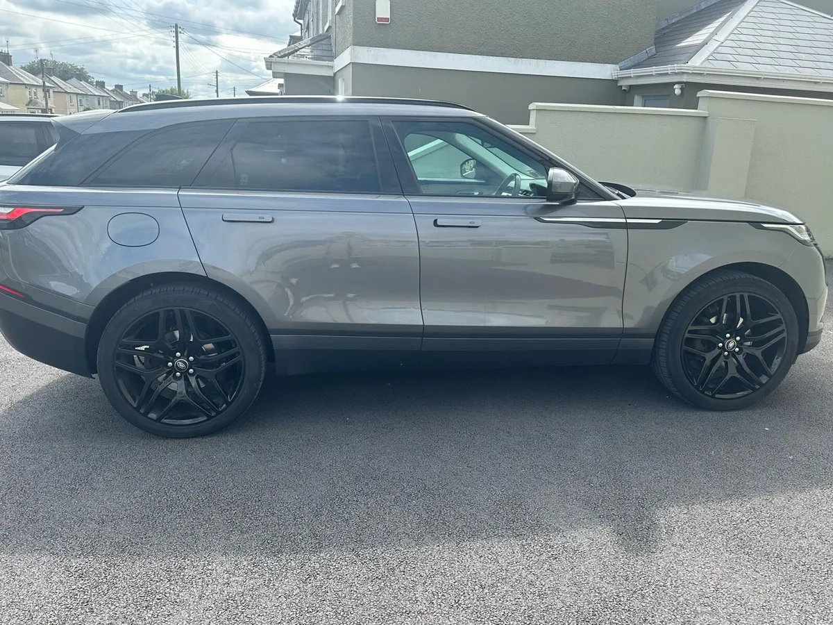 Land Rover Velar - Image 1