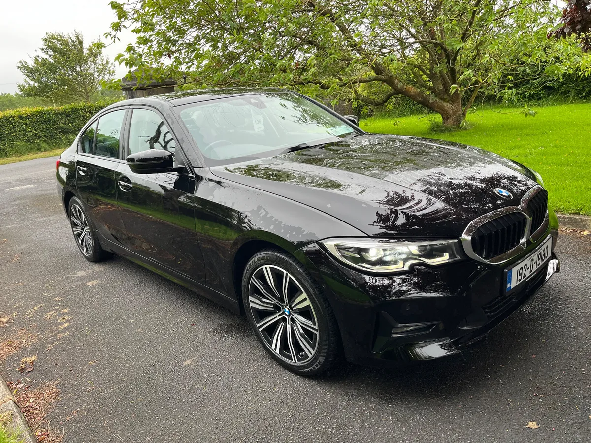 BMW 3-Series 2019. 320d - Image 2