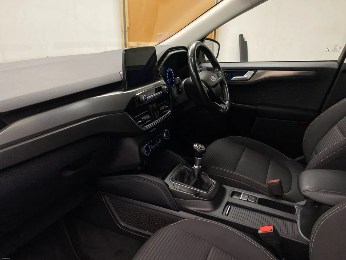 Ford Kuga 1.5 EcoBlue 120PS Titanium - Image 3