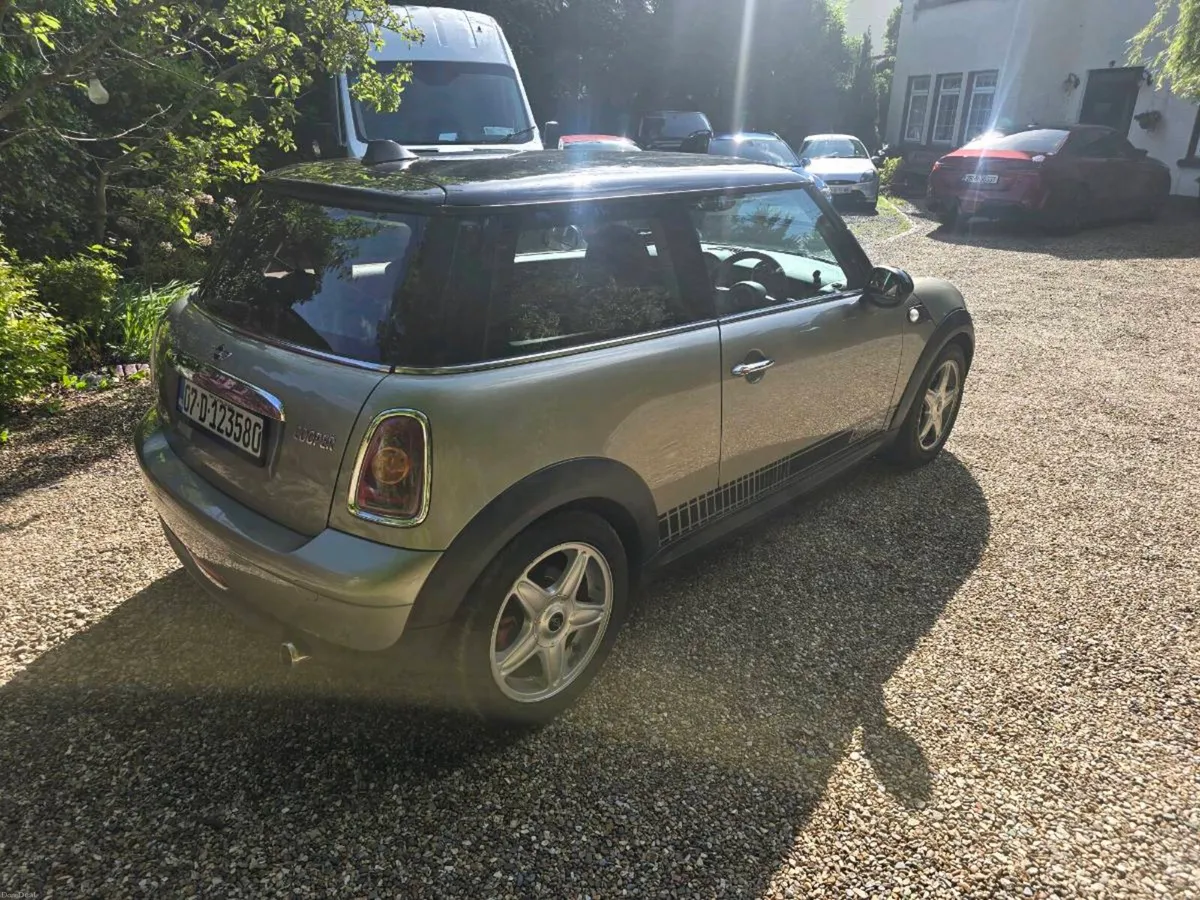 Mini Cooper - Image 3
