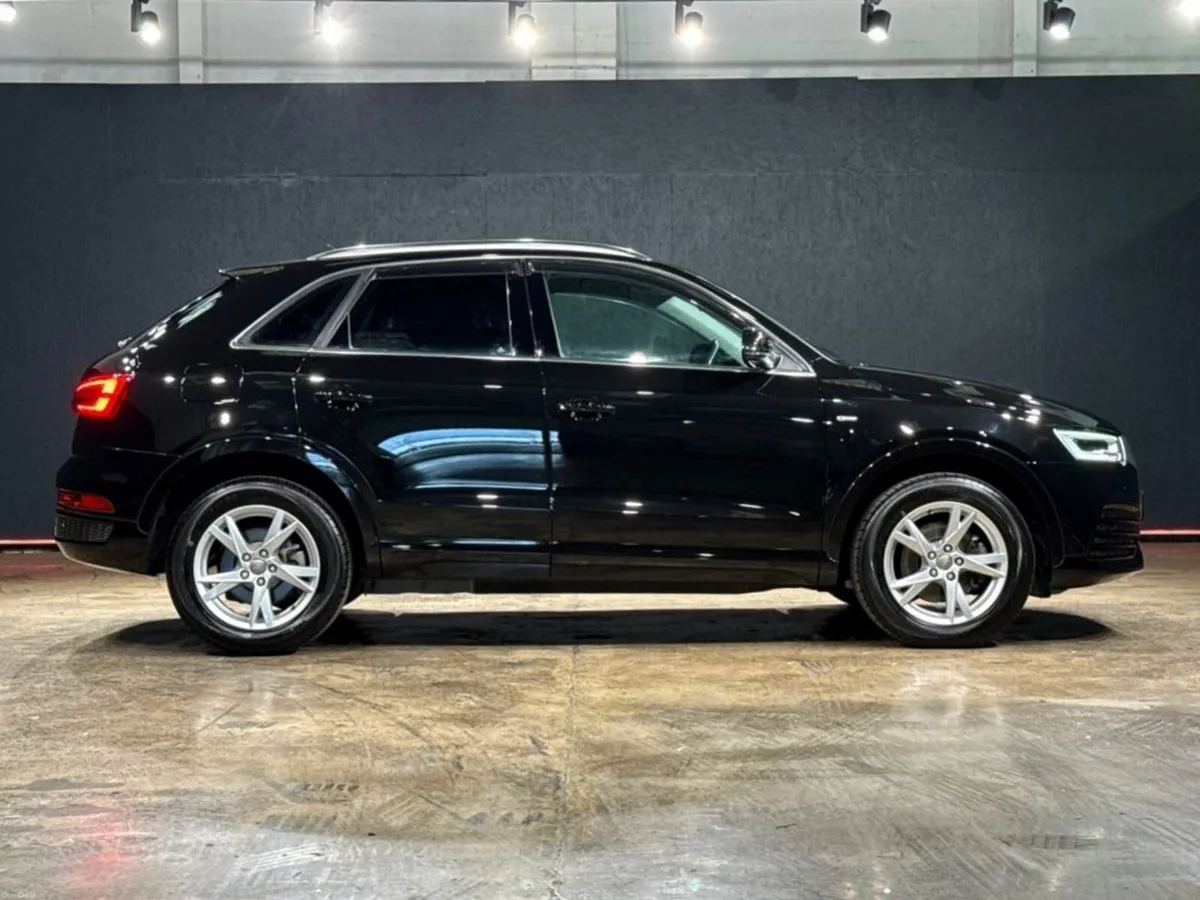 Audi Q3 1.4 TFSI S-LINE AUTOMATIC - FACTORY ALLOYS - Image 3