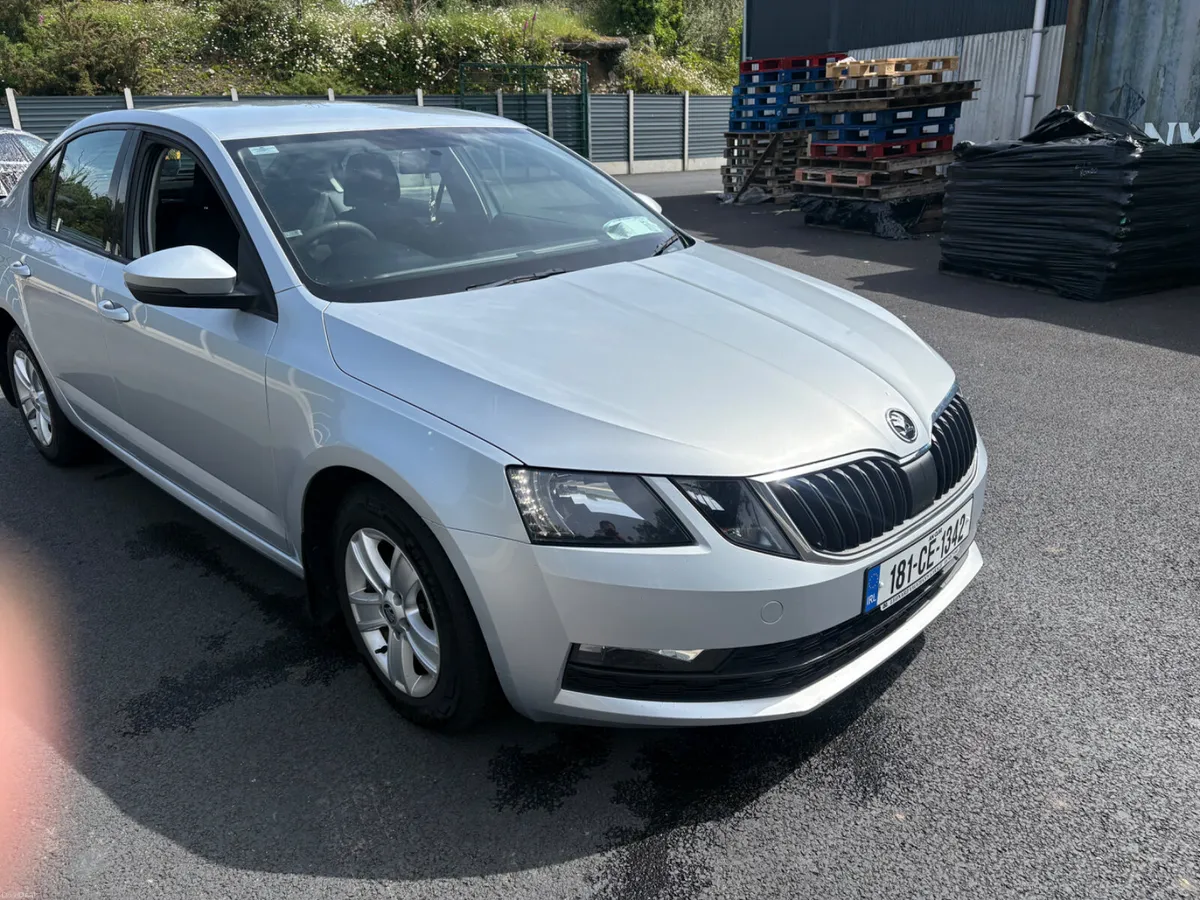 Skoda Octavia 2018 - Image 4