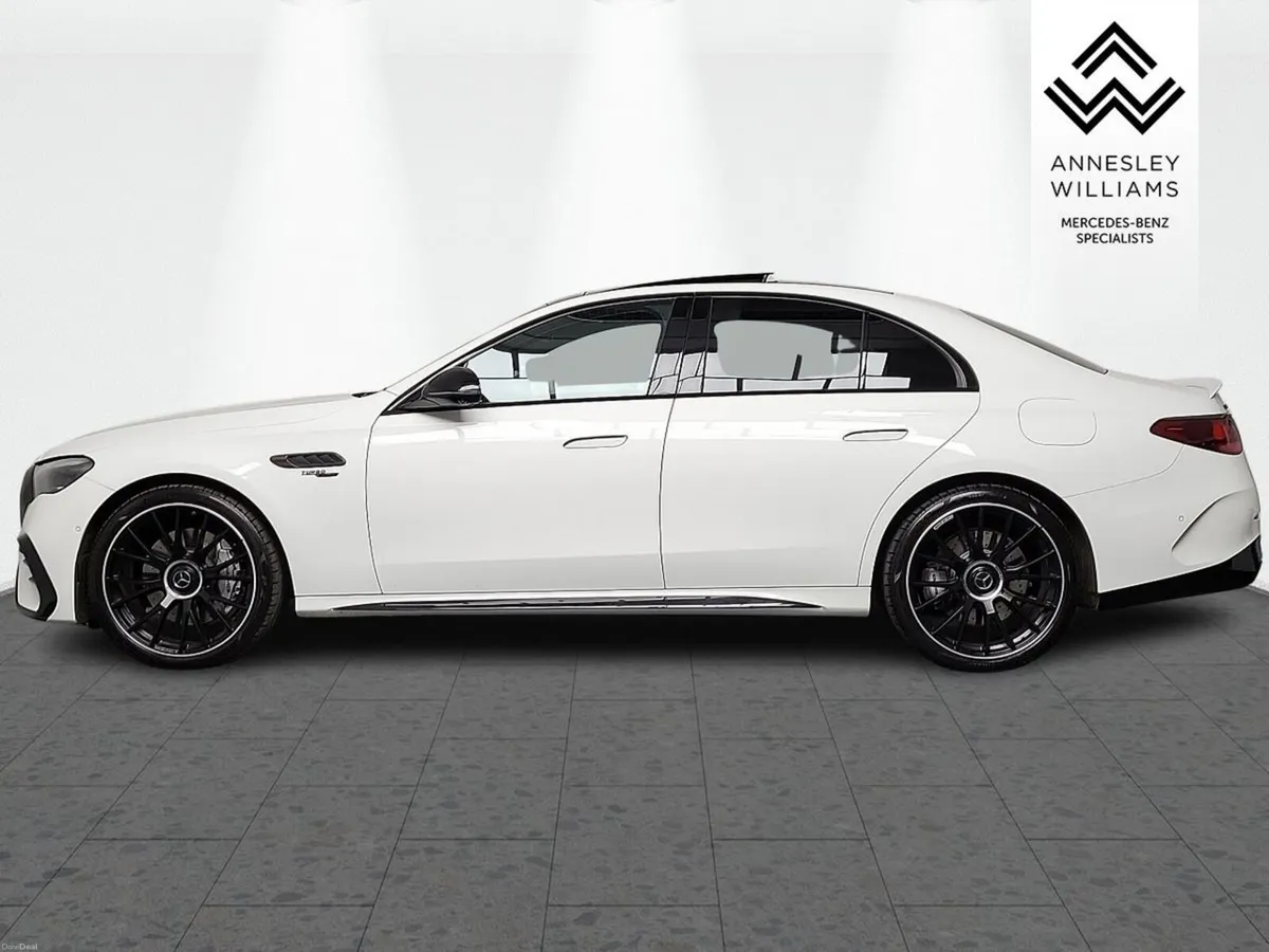 Mercedes-Benz E-Class AMG E 53 HYBRID 4MATIC+ - Image 5