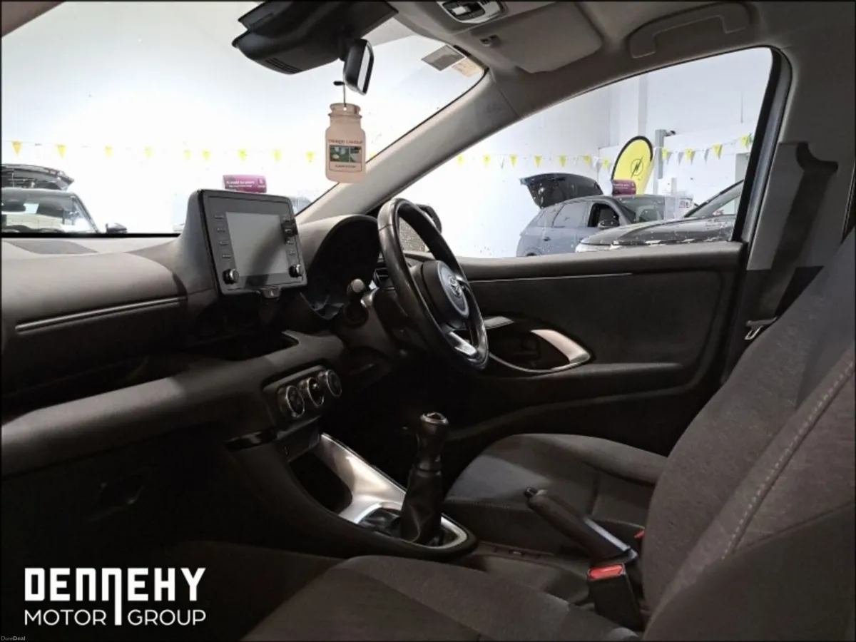 Toyota Yaris   1.0 5Dr Luna - Image 5