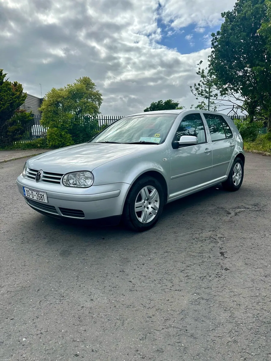 2003 Volkswagen Golf 1.6l - Image 3