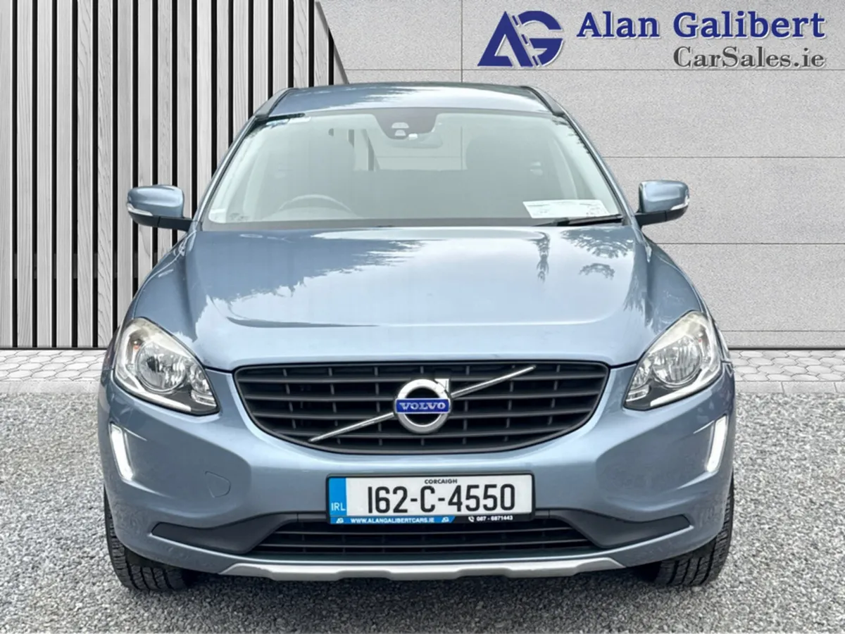 Volvo XC60 D3 FWD ES 5DR - Image 4