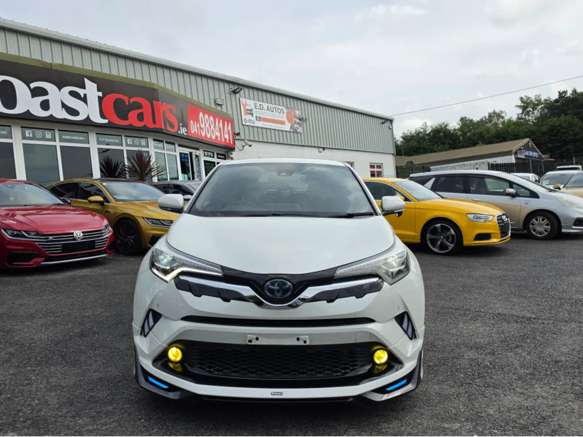 Toyota C-HR SELF CHARGING HYBRID - HALF LEATHER SE - Image 2