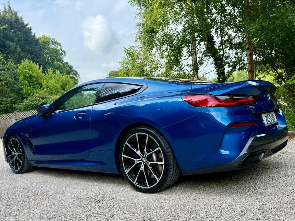 BMW 8-Series 840D XDRIVE M SPORT PRO - Image 6