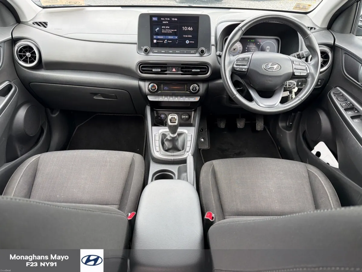 Hyundai KONA KAUAI EXECUTIVE 1.0 PETROL 5DR - Image 2