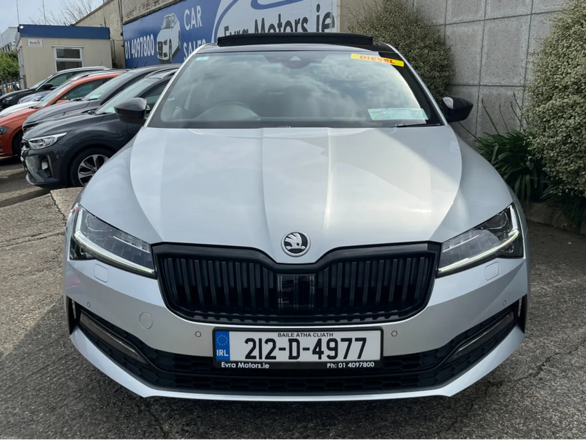 Skoda Superb SPORTLINE 2.0 DIESEL MANUAL 150BHP // - Image 2