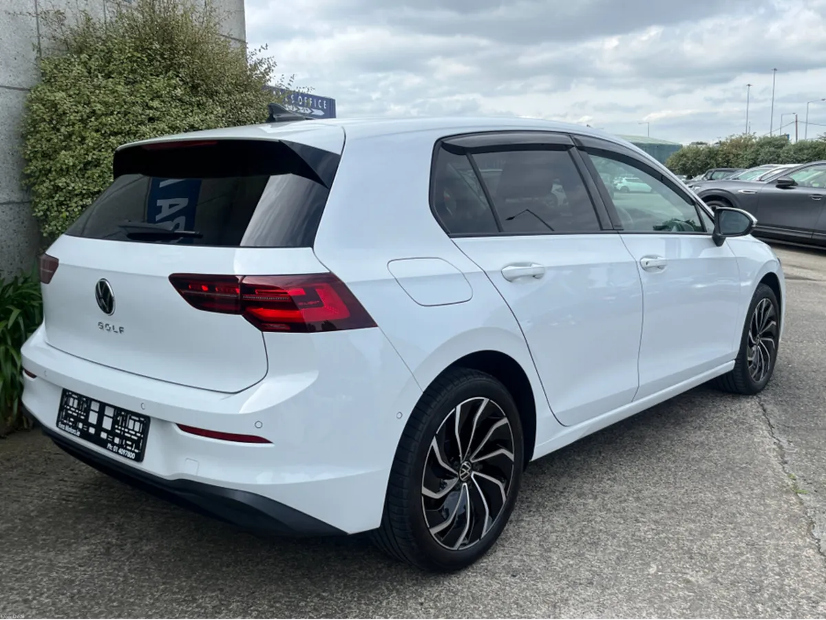 Volkswagen Golf ACTIVE ADVANCE AUTOMATIC 2.0 DIESE - Image 4