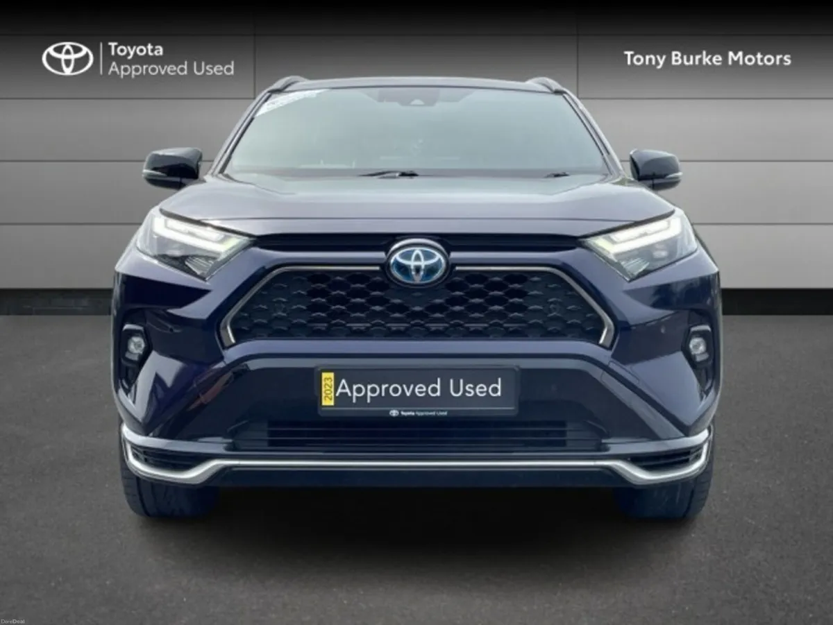 Toyota RAV4 - Plug In Hybrid - PHEV - SPORT Editio - Image 4