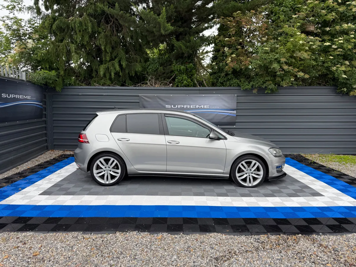 Volkswagen Golf 2017 Highline Auto - Image 4