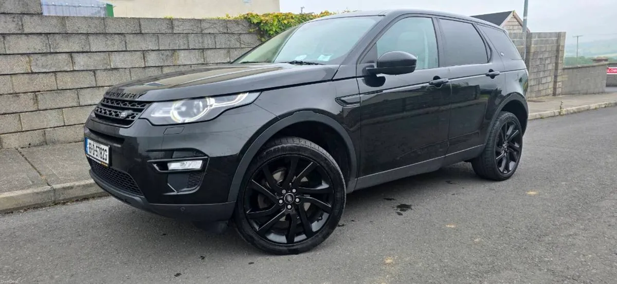 LANDROVER DISCOVERYSPORT HSE - Image 1