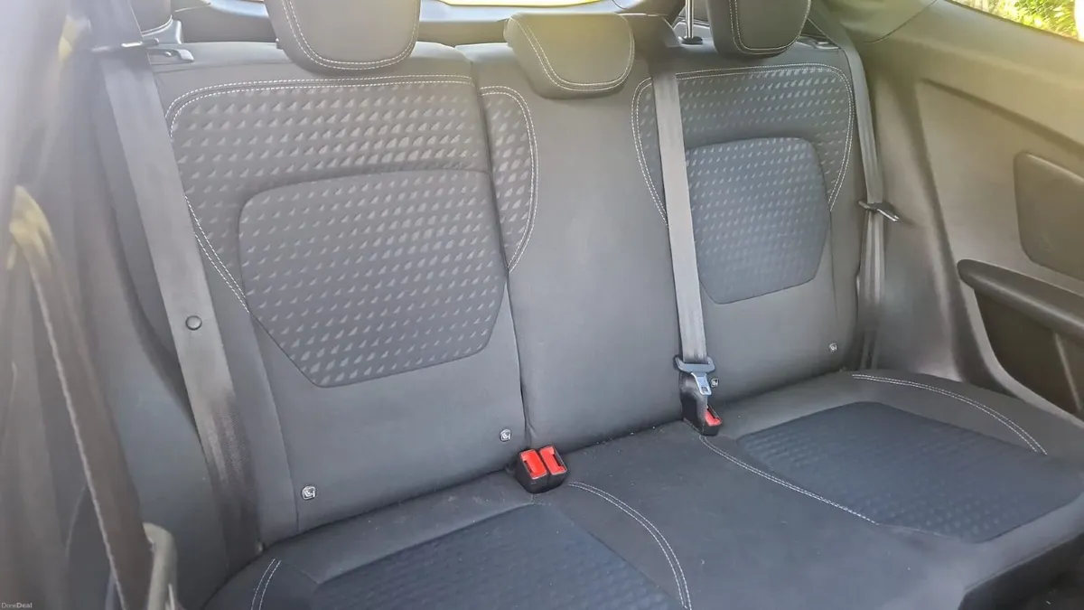 Ford Fiesta 2018 - Image 4