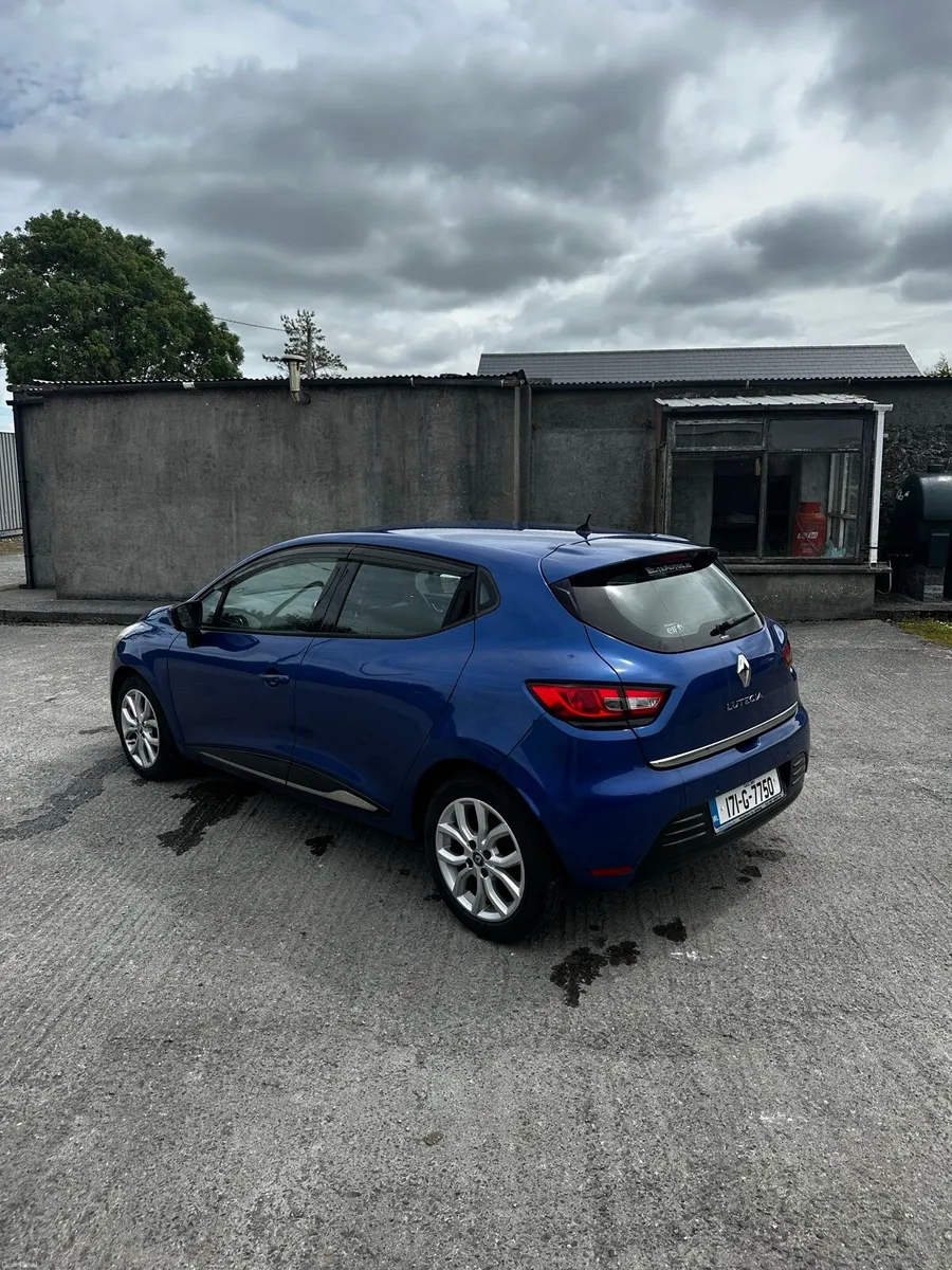 2017 Renault Clio - Image 3