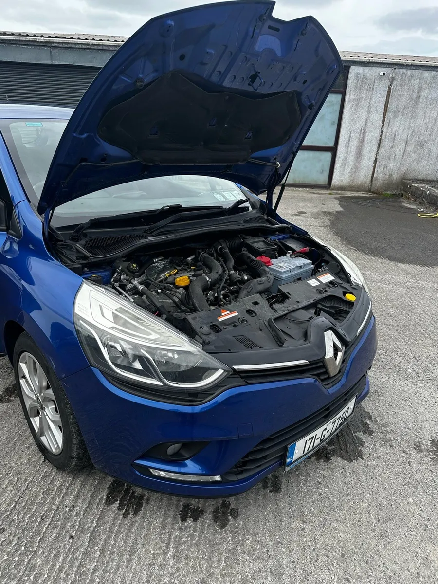 2017 Renault Clio - Image 6