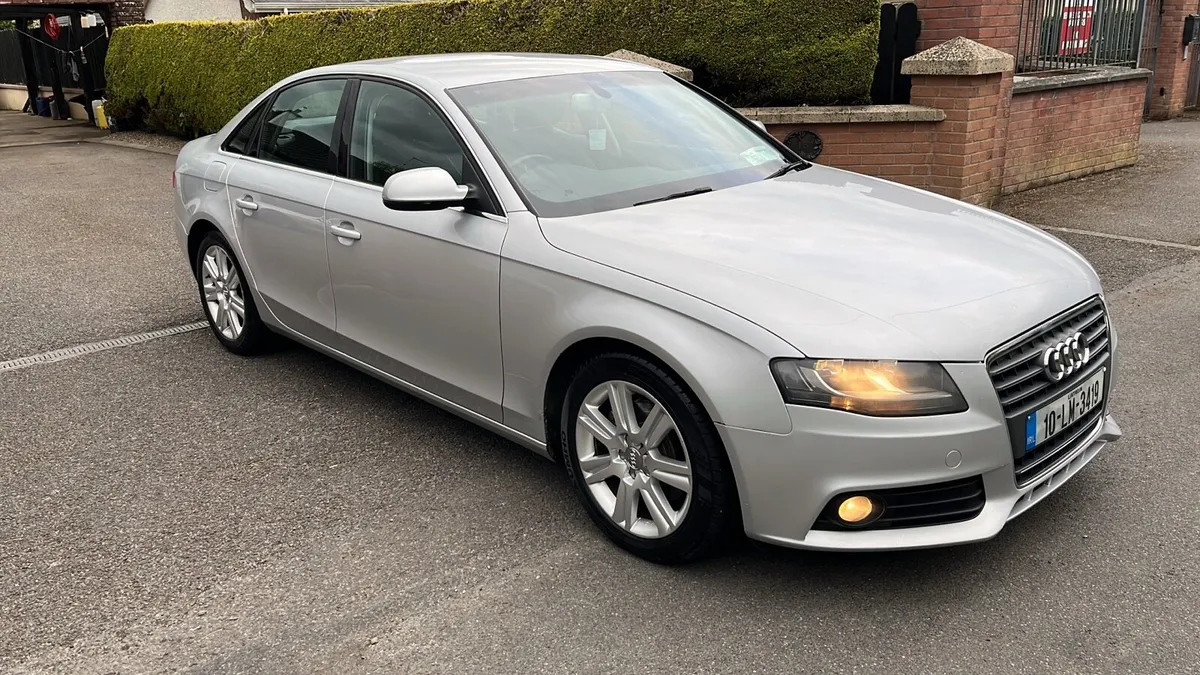 Audi A4 - Image 1