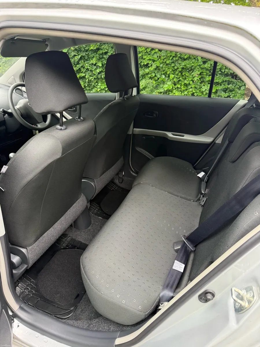 Toyota Yaris *VERY LOW KMS* - Image 4