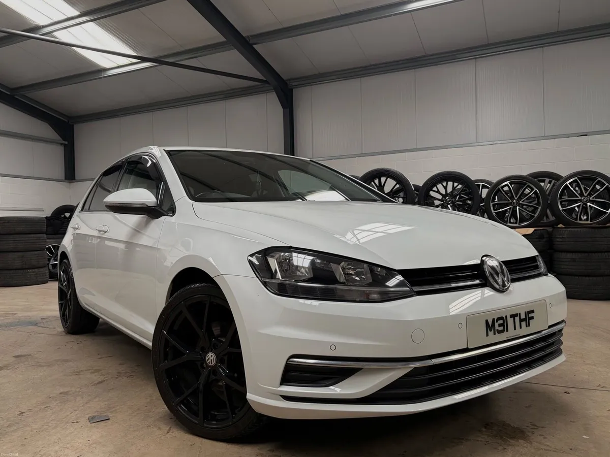 2017 VW Golf SE NAV Edition 1.6TDI - Image 1