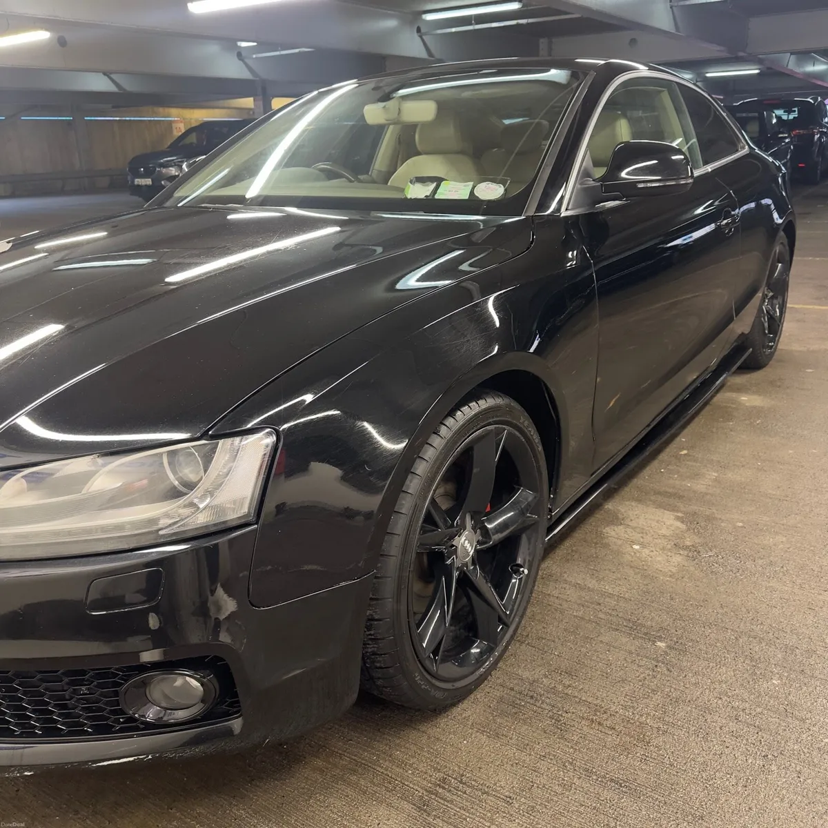 Legend car.Very rare low mileage V6 . - Image 5