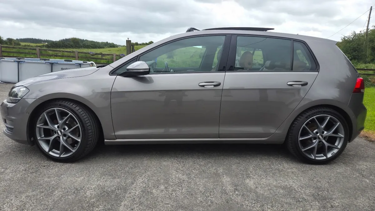 2016 VW Golf Exclusive|48km | Full LED|BBS | NCT27 - Image 2