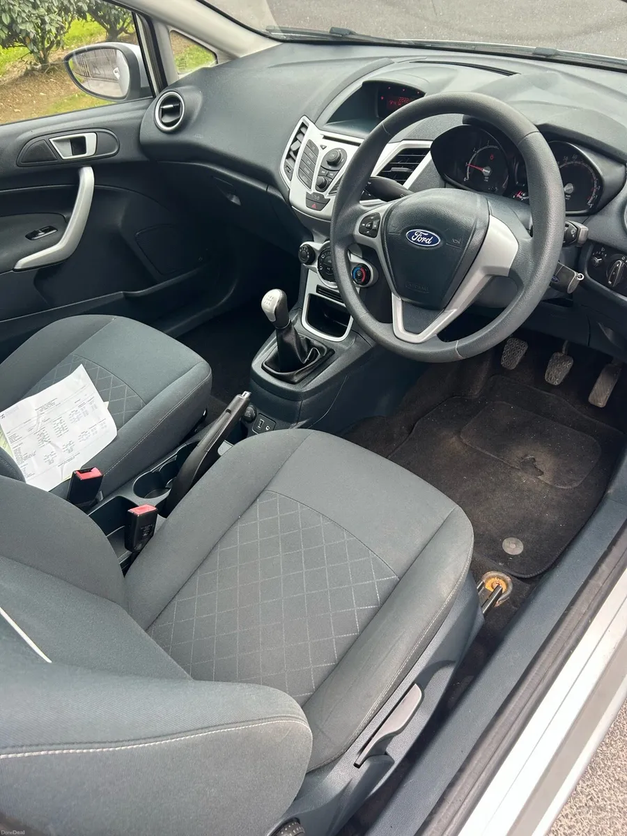 Ford Fiesta - Image 5