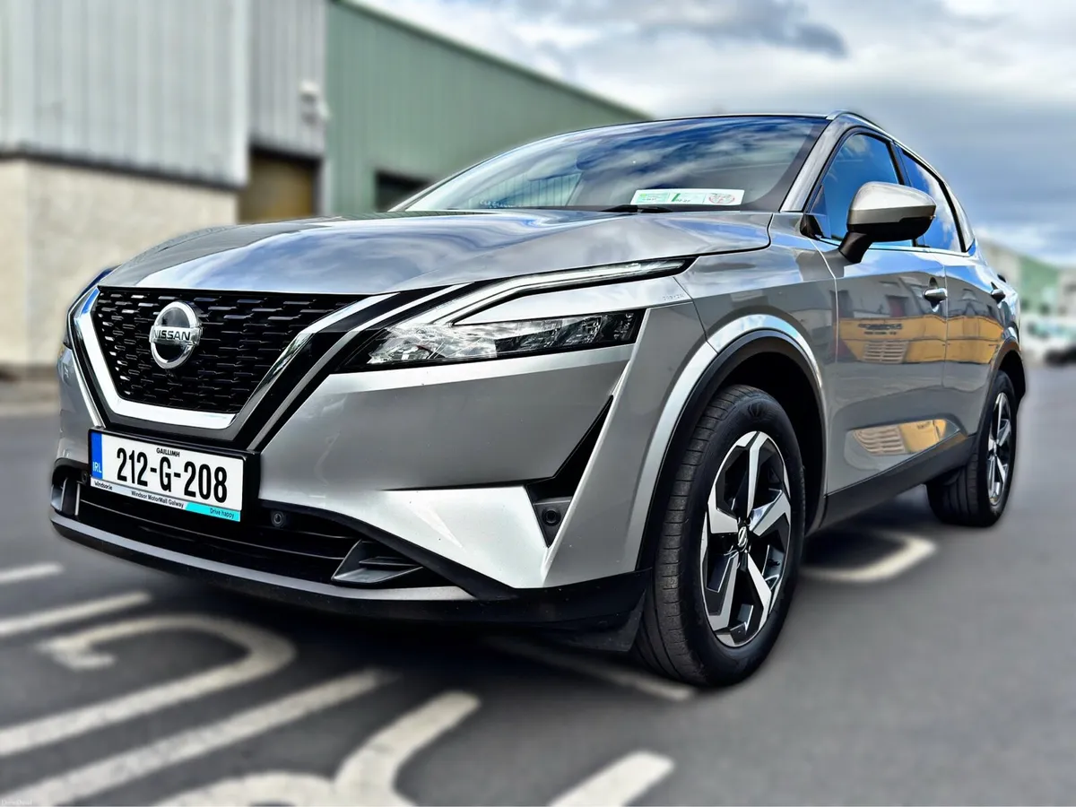 Nissan Qashqai 1.3 HYB SV Premium High Spec - Image 3