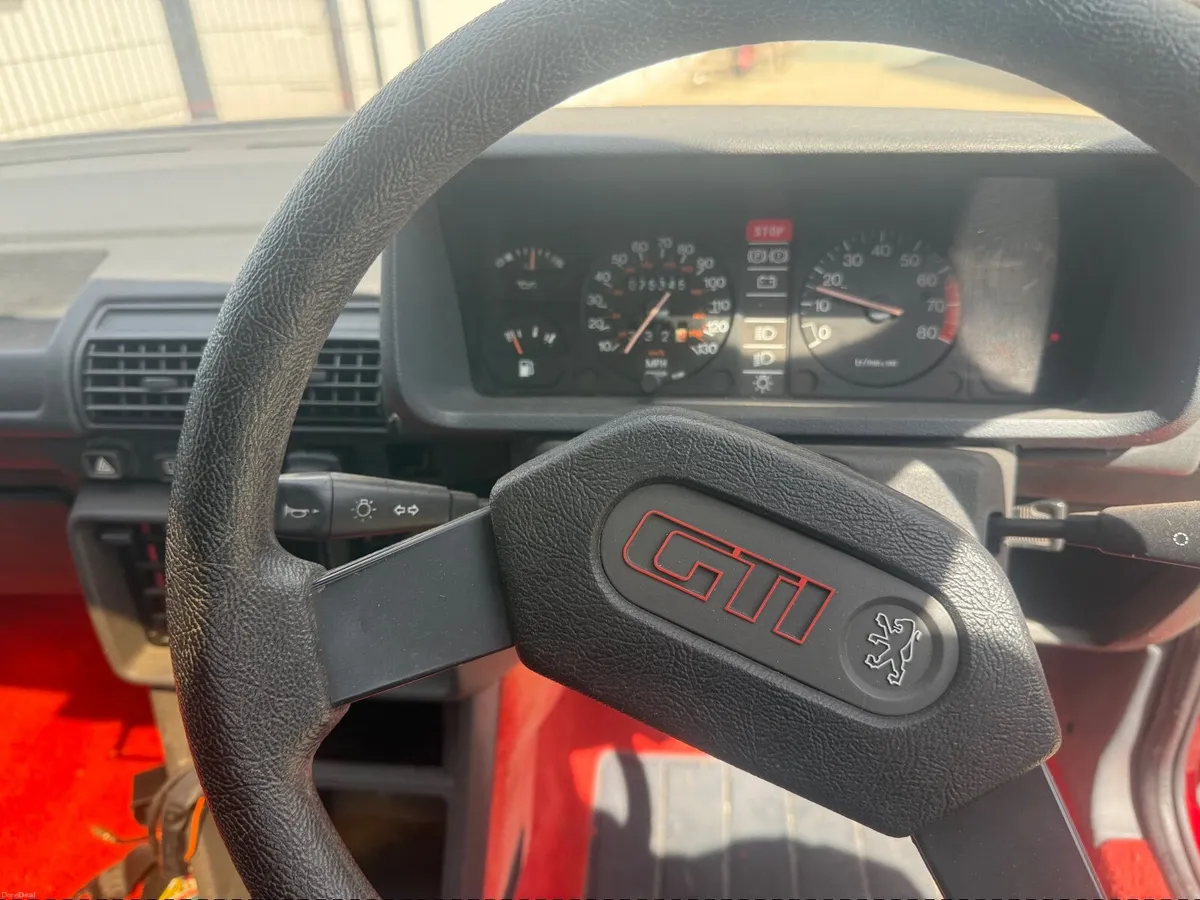 Peugeot 205 1985 - Image 3