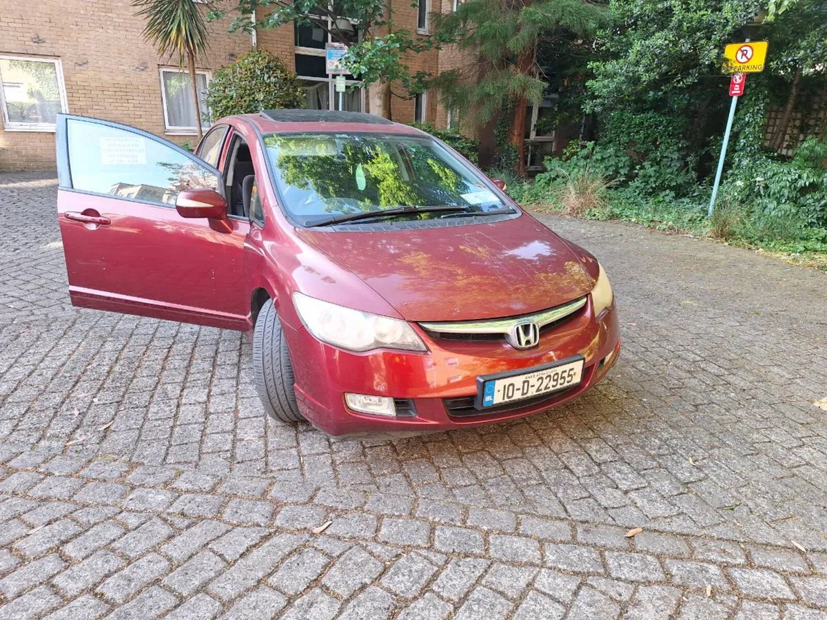Honda civic - Image 3