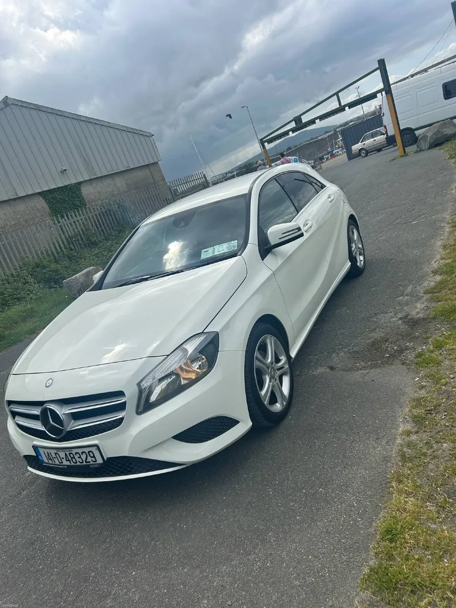Mercedes-Benz A-Class 2014 - Image 4