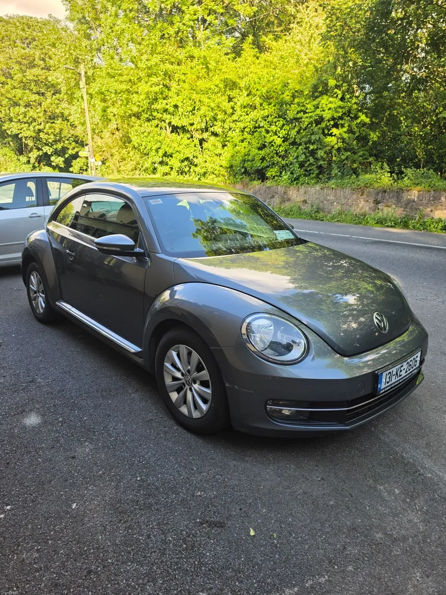 Volkswagen Beetle 2013 - Image 1
