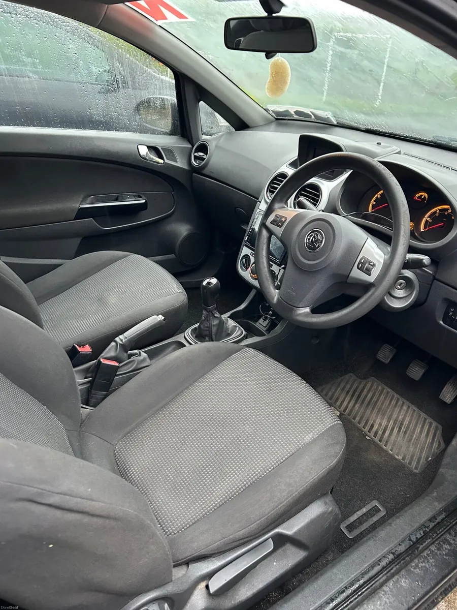 Vauxhall Corsa 2012 - Image 5