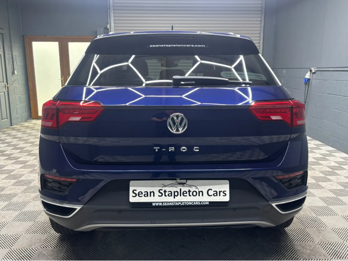 Volkswagen T-Roc DESIGN 1.6 TDI MANUAL 6SPEED FWD - Image 3