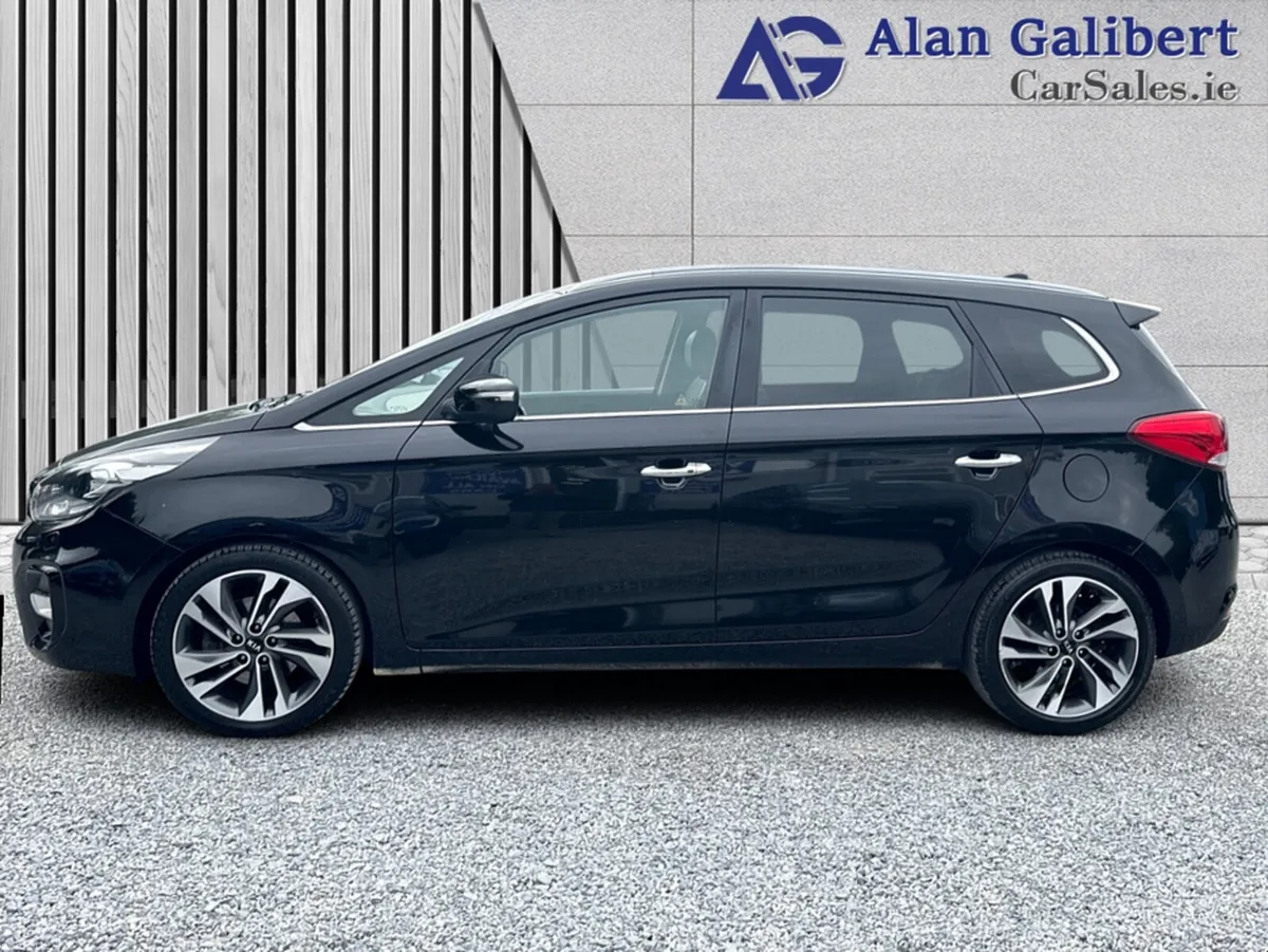 Kia Carens TOP SPEC GSE 7 SEATER MODELFULL LEATHER - Image 5