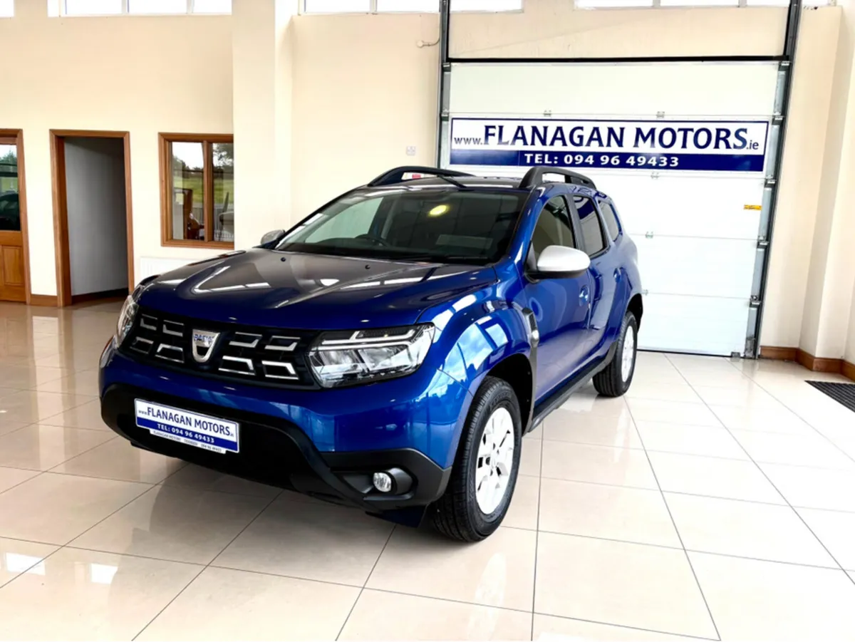 Dacia Duster COMFORT BLUE DCI 115 4X2 5DR - Image 1