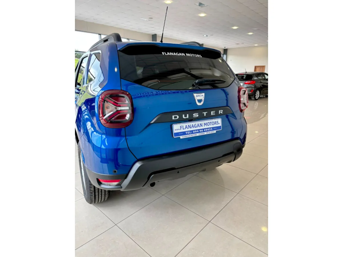 Dacia Duster COMFORT BLUE DCI 115 4X2 5DR - Image 5